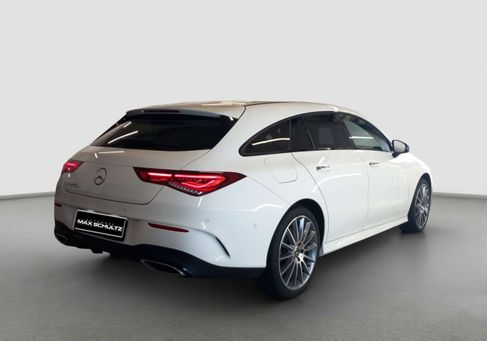 Mercedes-Benz CLA 250, 2022