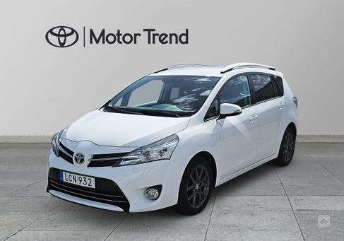 Toyota Verso, 2015