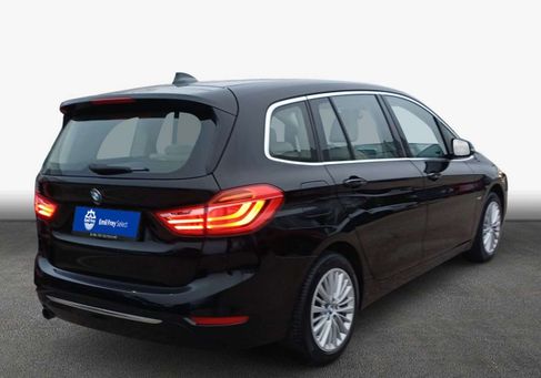 BMW 216, 2018