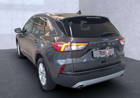 Ford Kuga, 2022
