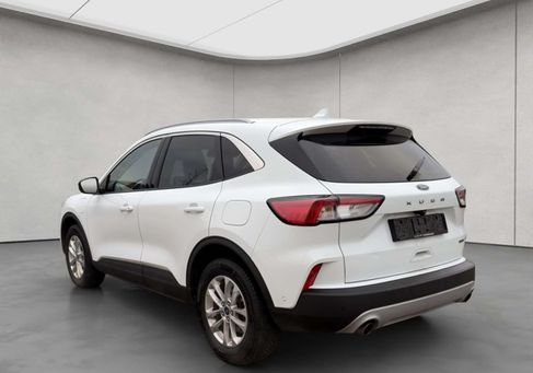 Ford Kuga, 2022