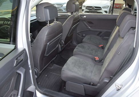 Volkswagen Touran, 2022 3