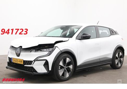 Renault Megane, 2023