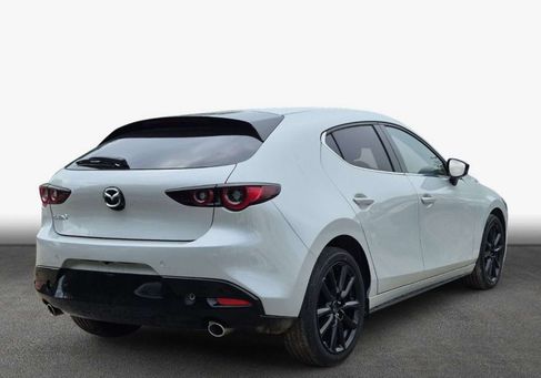 Mazda 3, 2025