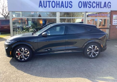 Ford Mustang Mach-E, 2022