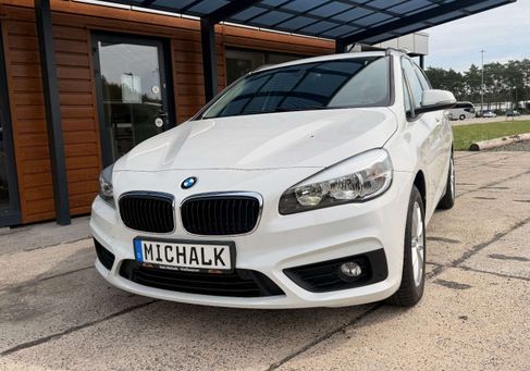 BMW 218, 2018 2