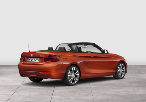 BMW 220, 2020