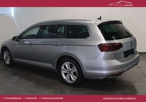Volkswagen Passat, 2023
