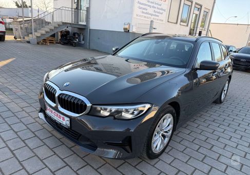 BMW 318, 2020