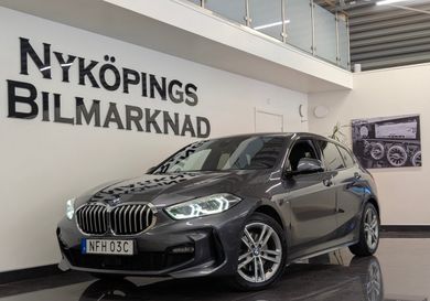 BMW 118, 2021