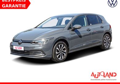 Volkswagen Golf, 2022