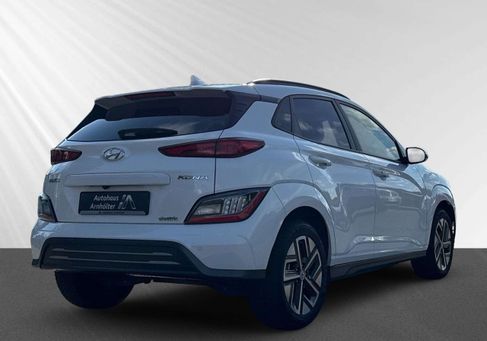 Hyundai Kona, 2023 3