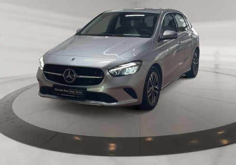 Mercedes-Benz B 180, 2025 2