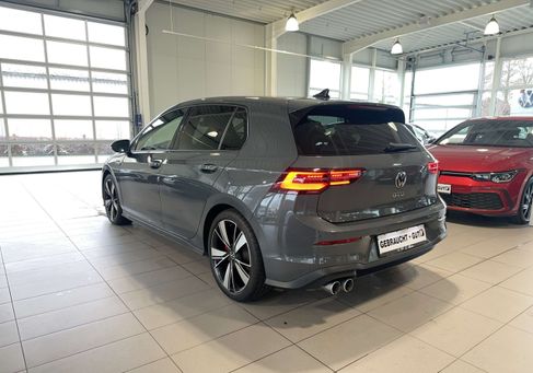Volkswagen Golf, 2022 3