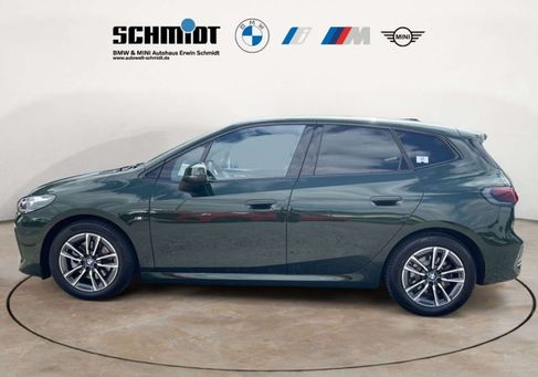 BMW 220, 2023 3