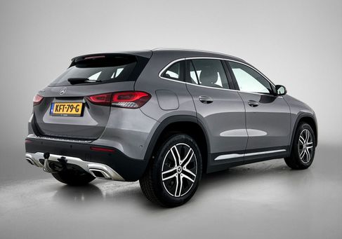 Mercedes-Benz GLA 250, 2023