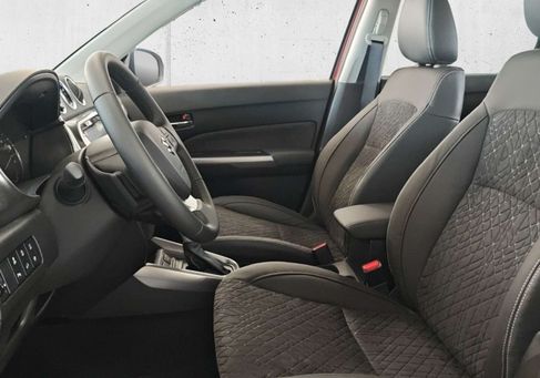 Suzuki Vitara, 2025 2