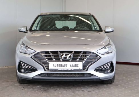 Hyundai i30, 2023 2