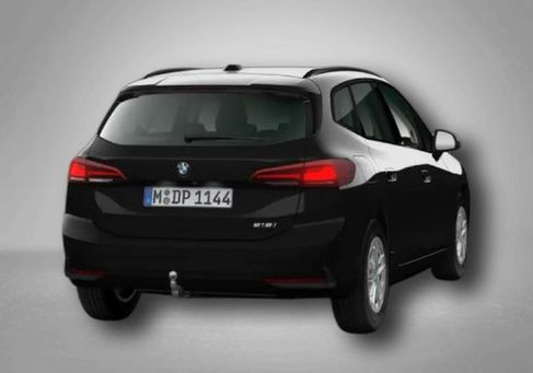 BMW 216, 2025 2