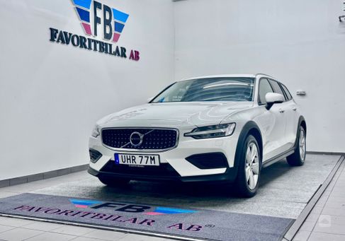 Volvo V60 Cross Country, 2020