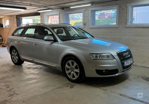 Audi A6 Allroad, 2011