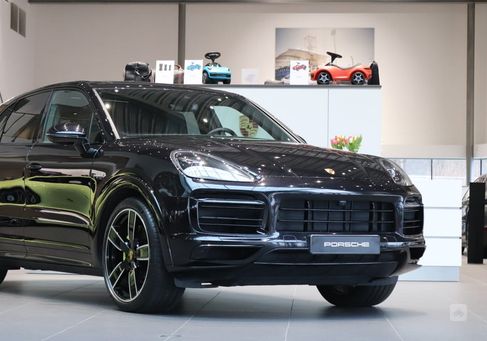 Porsche Cayenne, 2020