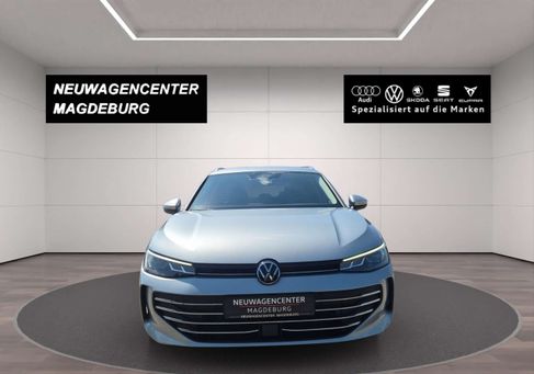 Volkswagen Passat Variant, 2024