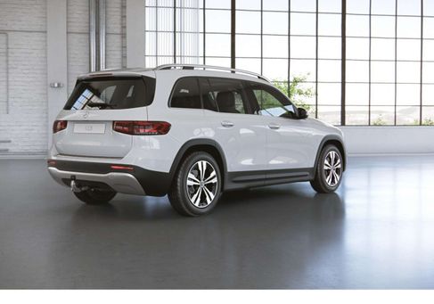 Mercedes-Benz GLB 200, 2021