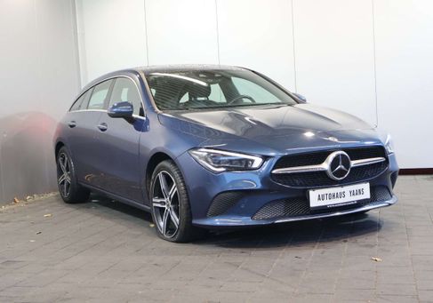 Mercedes-Benz CLA 220, 2020