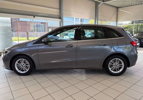 Mercedes-Benz B 200, 2020