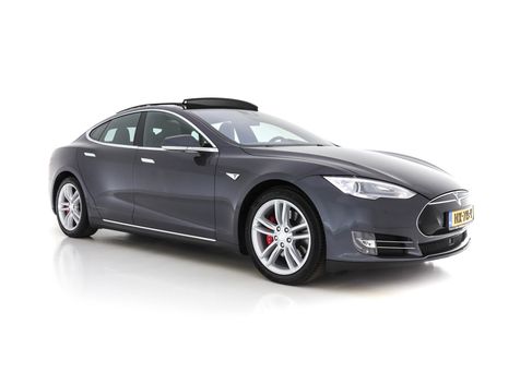 Tesla Model S, 2016