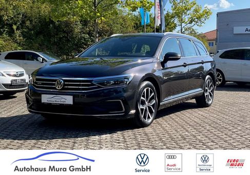 Volkswagen Passat Variant, 2020