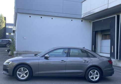 Audi A4, 2021