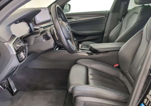 BMW 530, 2022 3