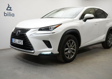 Lexus NX, 2020