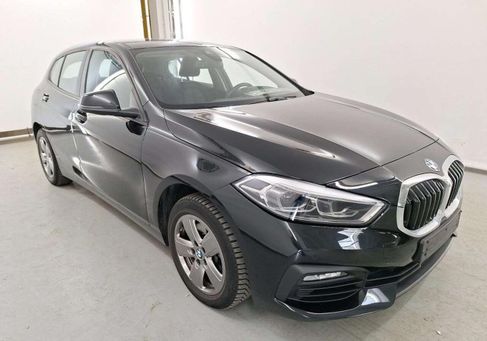 BMW 1 Serija, 2021