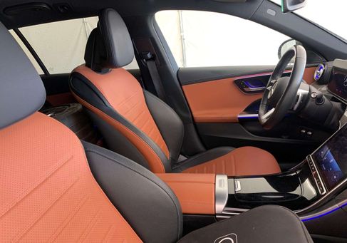 Mercedes-Benz C 300, 2023