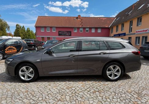 Opel Insignia, 2022 3