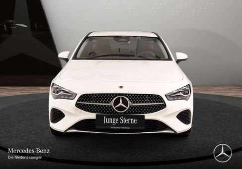 Mercedes-Benz CLA 180, 2026