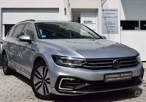 Volkswagen Passat Variant, 2021