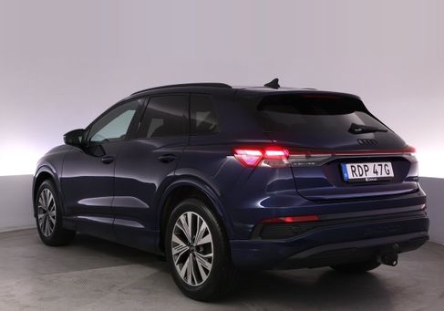 Audi Q4, 2024 3