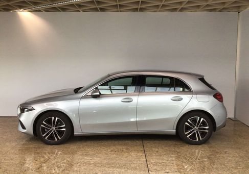 Mercedes-Benz A 180, 2024