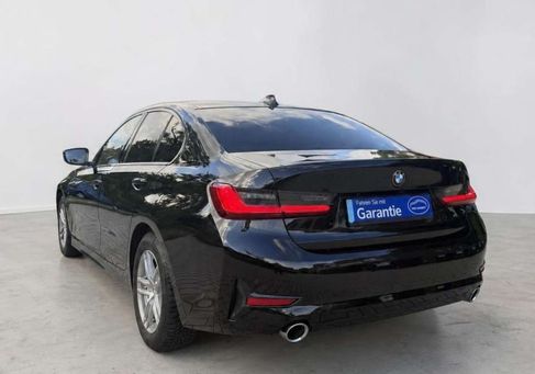 BMW 320, 2020 3