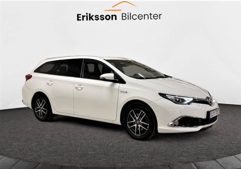 Toyota Auris Touring Sports, 2016