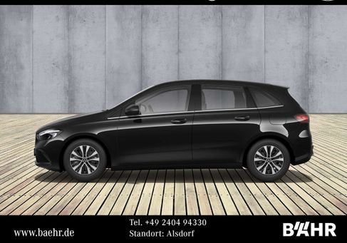 Mercedes-Benz B 180, 2025
