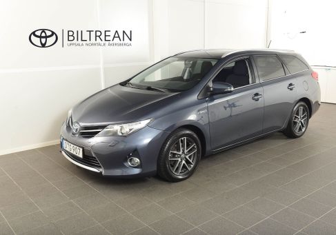 Toyota Auris Touring Sports, 2015