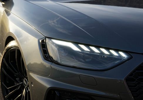 Audi A4, 2021