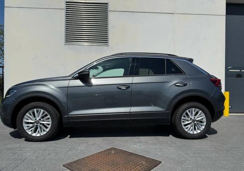 Volkswagen T-Roc, 2024