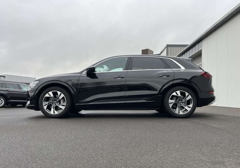 Audi e-tron, 2022