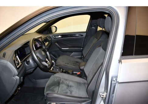 Volkswagen T-Roc, 2023